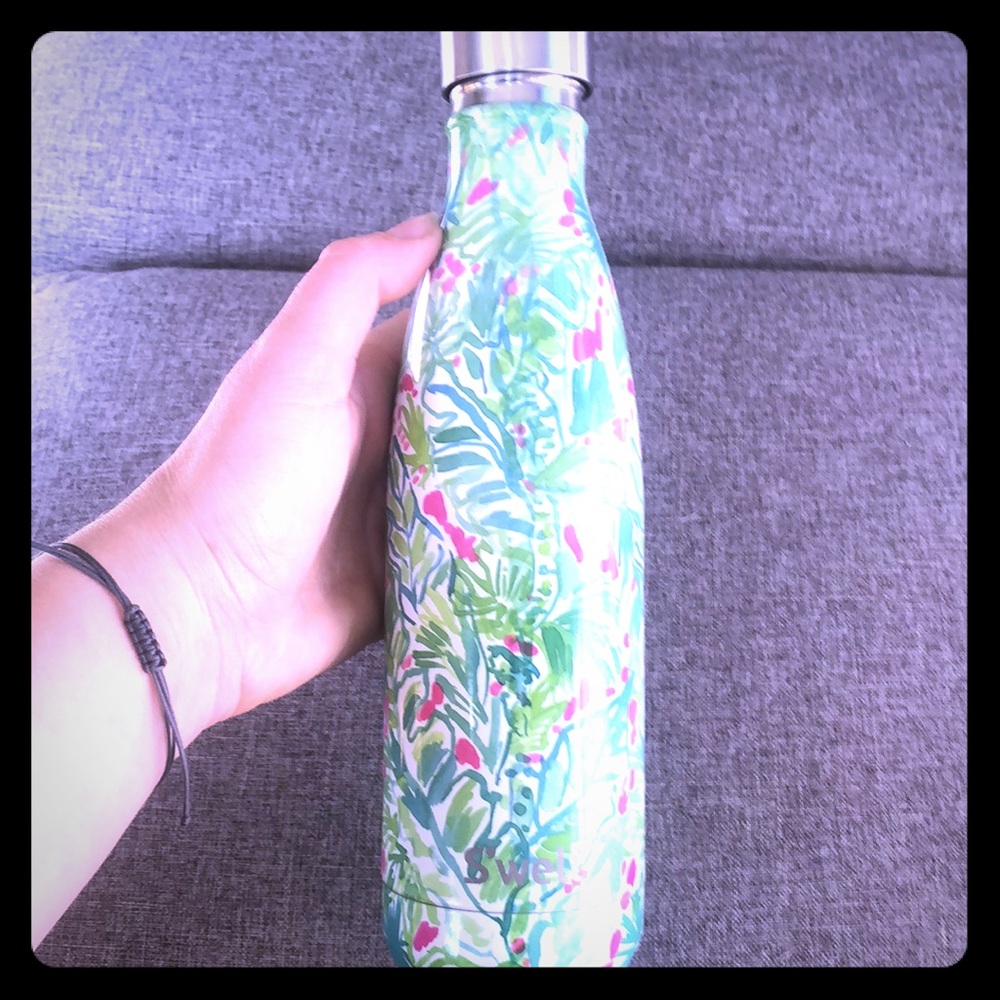 Swell Lilly Pulitzer water bottle